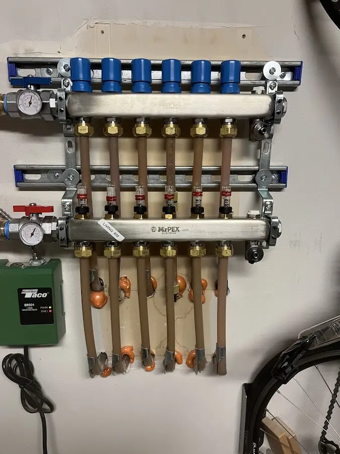 Plumber performing Gas Leak Detection at a residential property in Des Moines